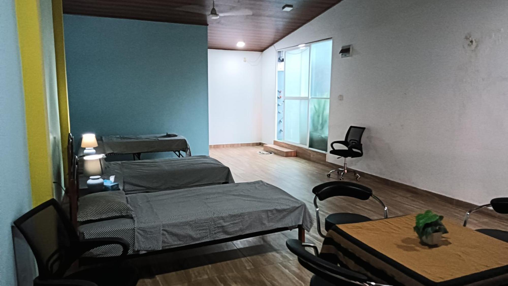 This Is It Airport Hotel And Restaurant Negombo Bagian luar foto